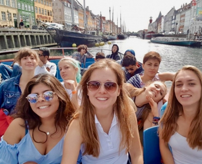 Klasse auf Boot in Kopenhagen